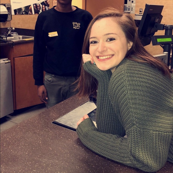 Meet your Posher, Casey - Picture 1 of 1